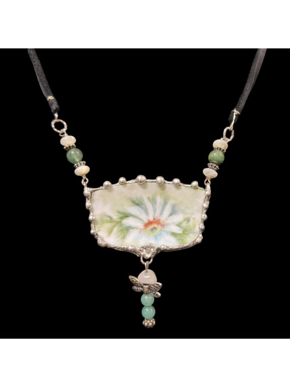 Broken China Daisies Pendant Jade Dragonfly Moonstone & Green Aventurine Leather - Picture 6 of 11